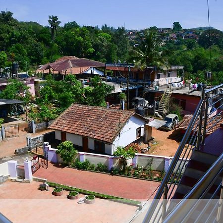 Cauvery Suites マディケーリ エクステリア 写真