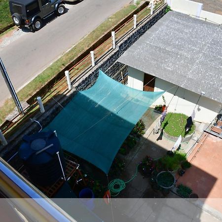 Cauvery Suites マディケーリ エクステリア 写真